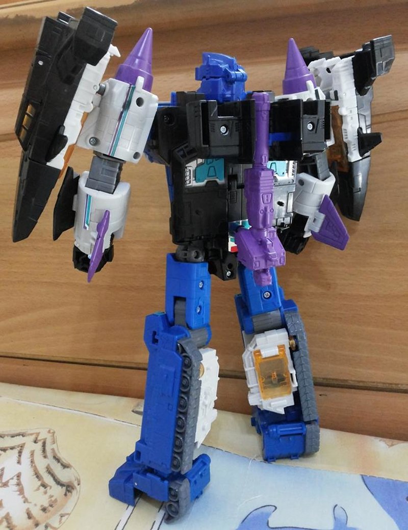 transformers titans return leader overlord